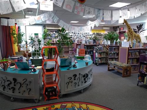 Library Circulation Desk 